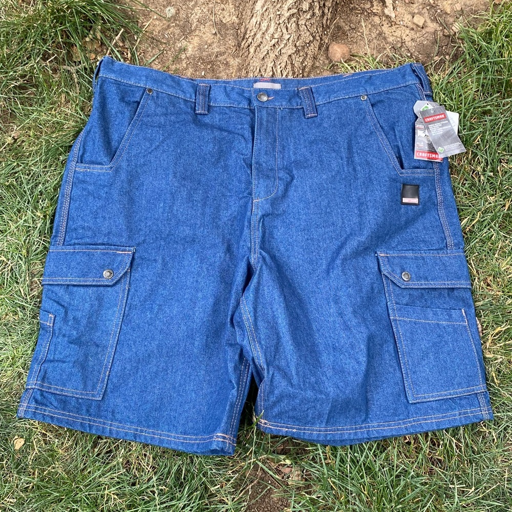 NWT Craftsman Cargo Shorts 42